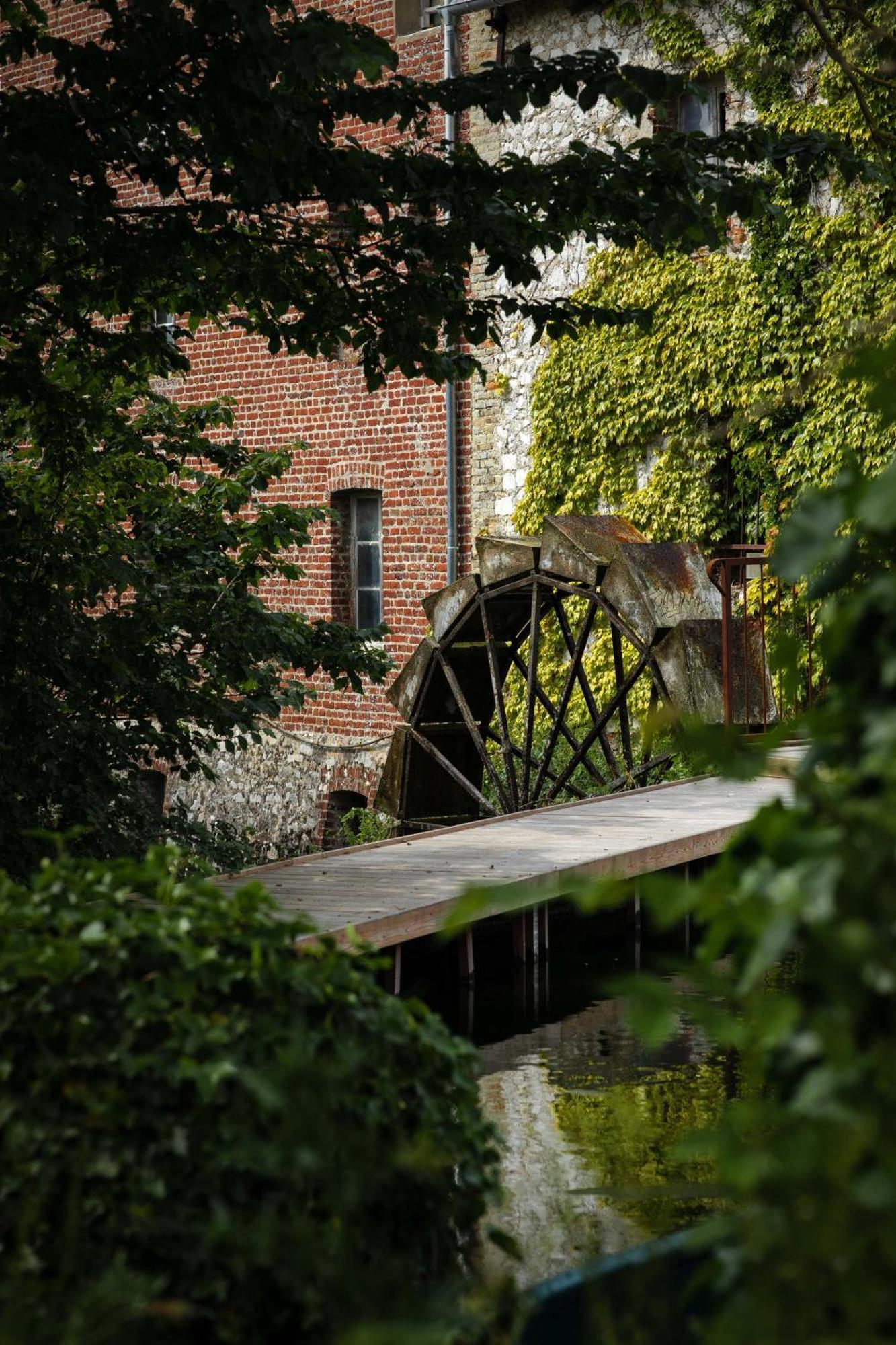 Moulin Moulin *